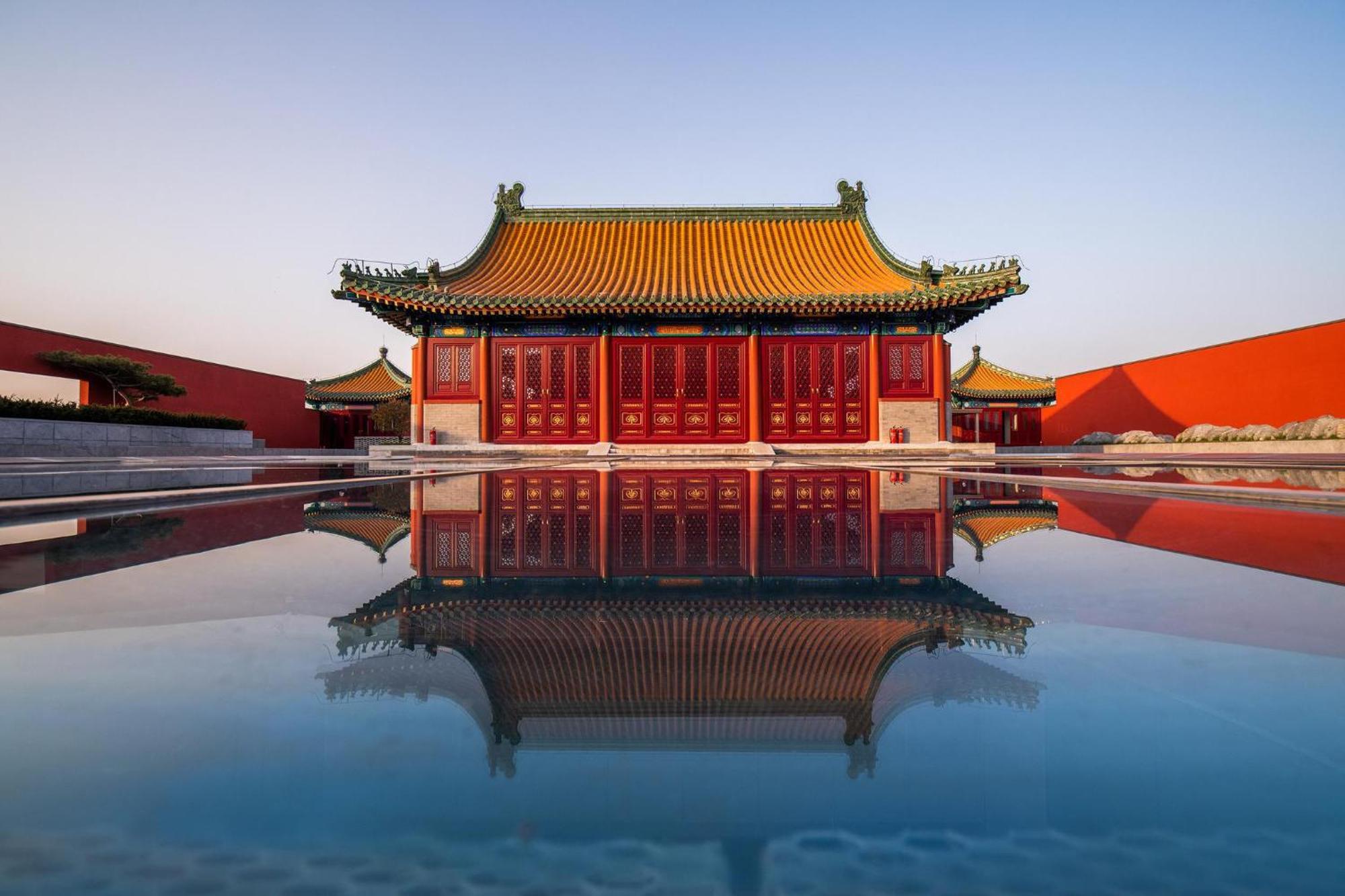 Base-Beijing Wangfujing Serviced Apartment- In Hutong &Bike Rental &Close To Forbidden City, Tian'Anmen Square &Subway Nearby &Free Coffee &Washing Machine,Kitchen &Restaurant Discount &English Speaking &High Speed Free Wifi Exterior photo The Forbidden City