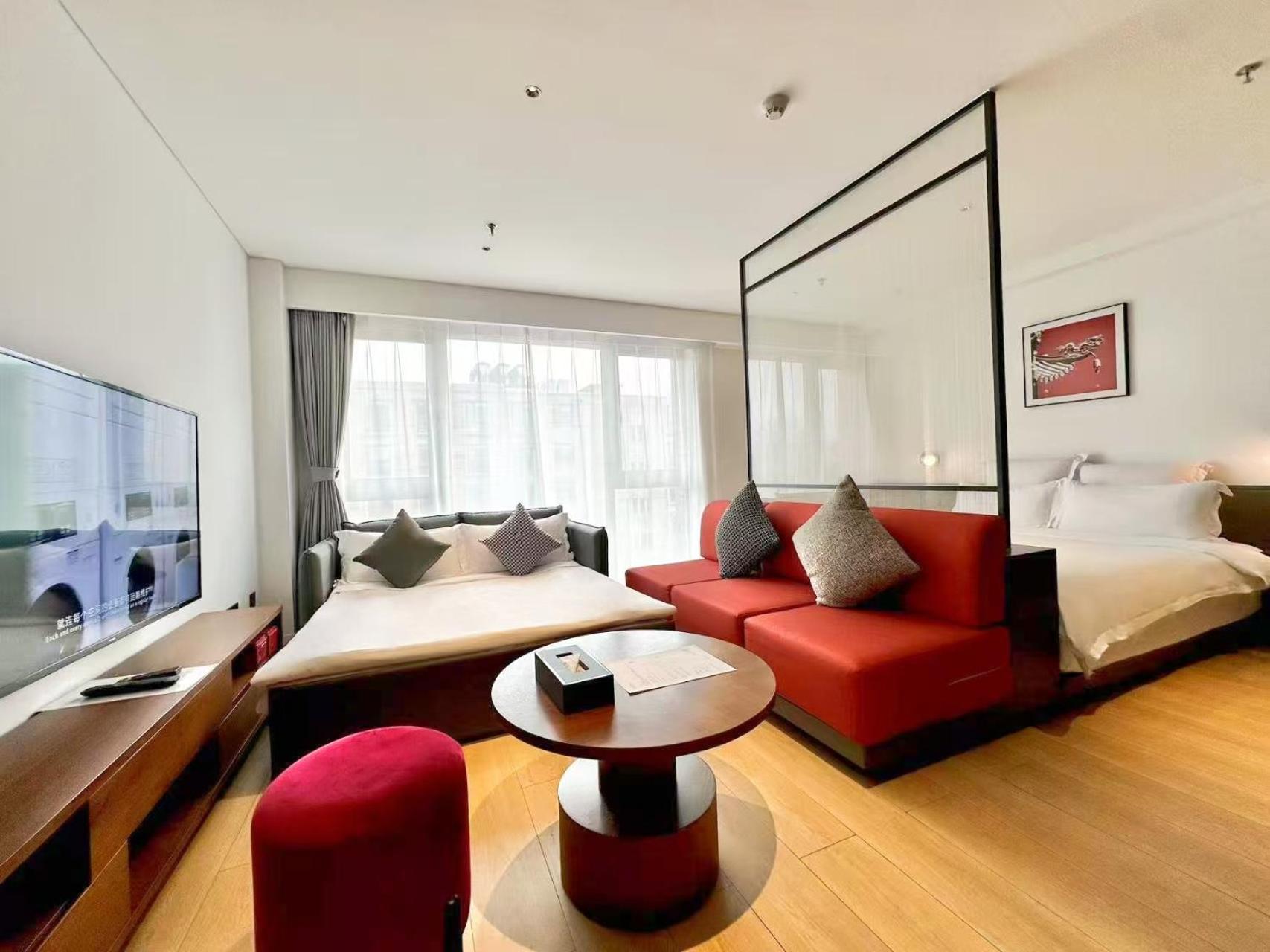 Base-Beijing Wangfujing Serviced Apartment- In Hutong &Bike Rental &Close To Forbidden City, Tian'Anmen Square &Subway Nearby &Free Coffee &Washing Machine,Kitchen &Restaurant Discount &English Speaking &High Speed Free Wifi Exterior photo