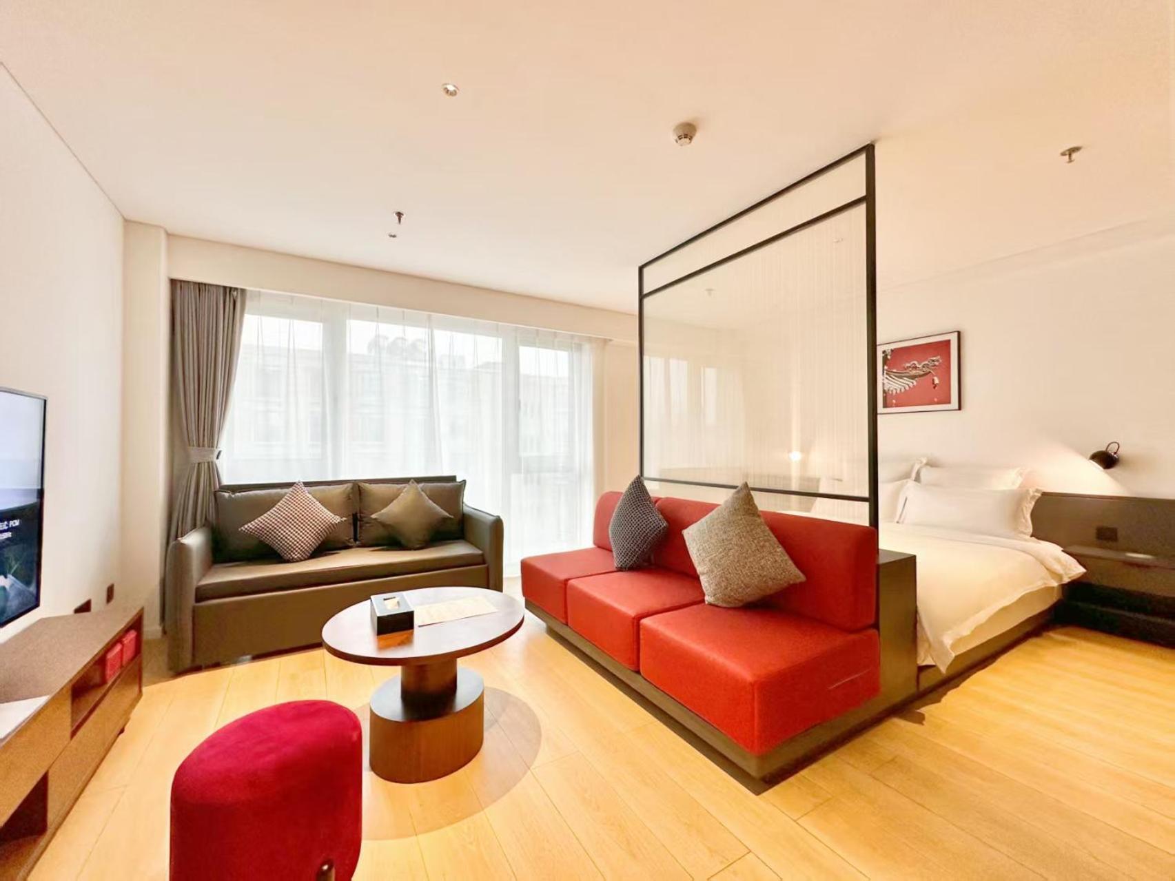 Base-Beijing Wangfujing Serviced Apartment- In Hutong &Bike Rental &Close To Forbidden City, Tian'Anmen Square &Subway Nearby &Free Coffee &Washing Machine,Kitchen &Restaurant Discount &English Speaking &High Speed Free Wifi Exterior photo